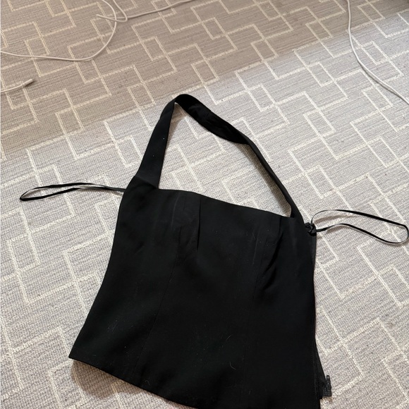 Elegant Black Halter Top - Picture 4 of 4